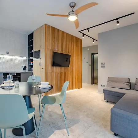 Vitorlas Wellness By Bltn Apartment