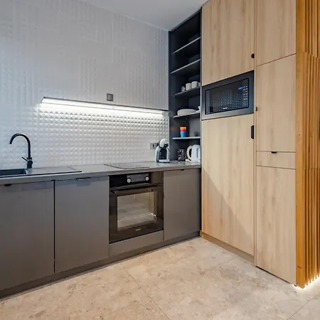 Vitorlas Wellness By Bltn Apartment